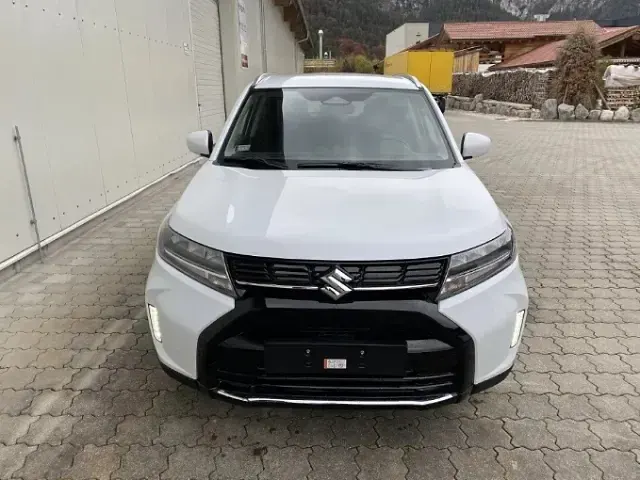 Neu Suzuki Vitara 129 PS (94 kW) 2026 Weiss SUV