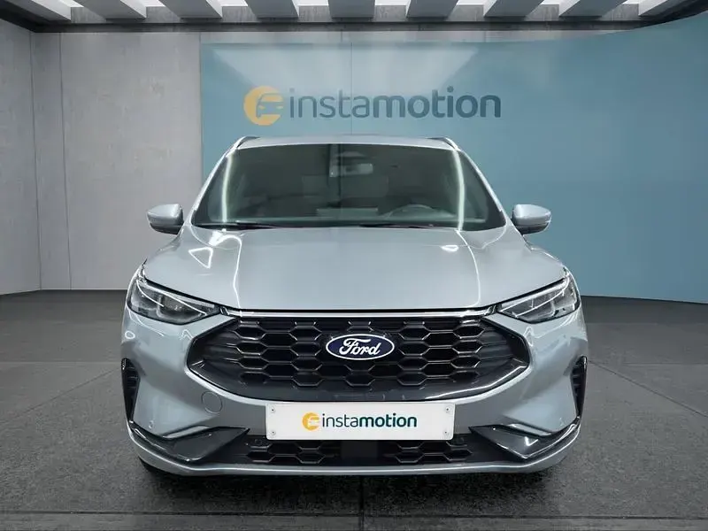 Gebraucht Ford Kuga ST-Line 186 PS (136 kW) 2025 Silber SUV