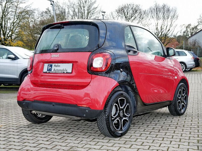 Gebraucht Smart ForTwo Coupé Passion 90 PS (66 kW) 2017 Tridion sicherheitszelle in bl Coupé