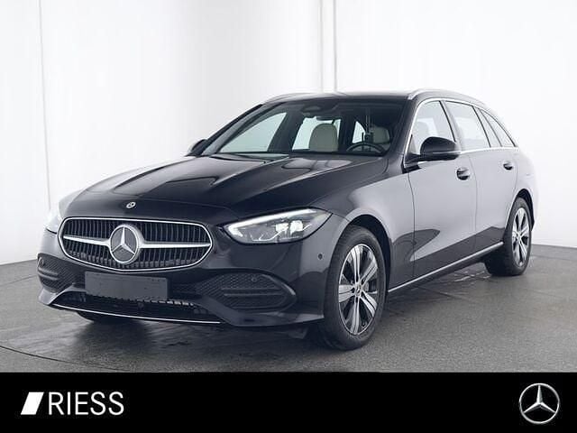 Gebraucht Mercedes C300e 204 PS (150 kW) 2023 Schwarz Kombi