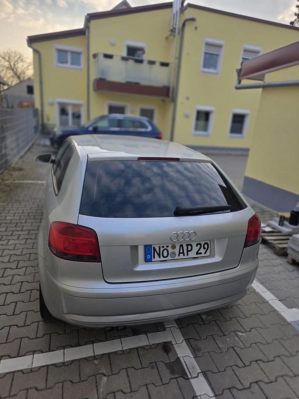 Second-hand Audi A3 105 CP (77 kW) 2005 Gri Hatchback