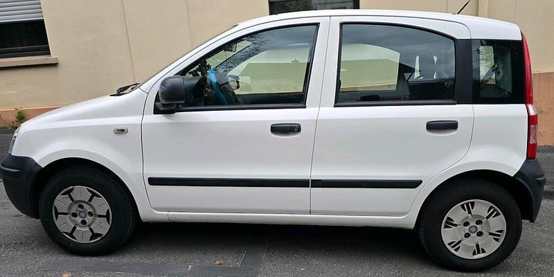 Gebraucht Fiat Panda 54 PS (39 kW) 2010 Weiß Kleinwagen