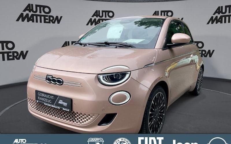 Gold Gebraucht 2021 Fiat 500e Icon Limousine | 17.990 € (Etwas zu teuer) - Bild 1/4