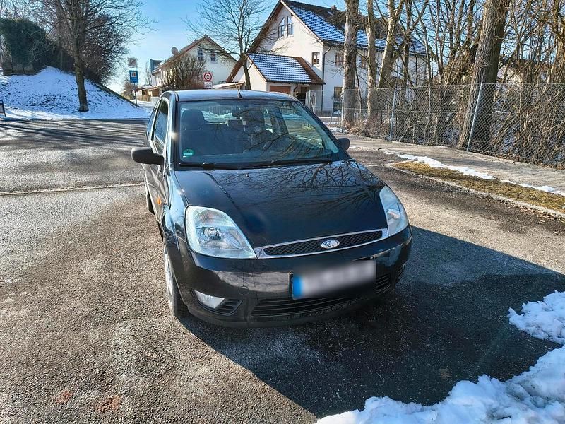 Gebraucht Ford Fiesta 100 PS (73 kW) 2004 Kleinwagen