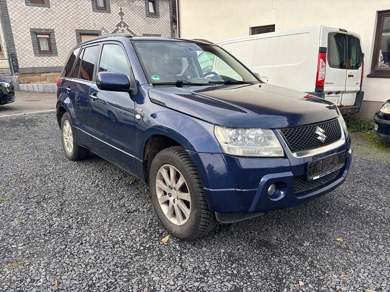 Blau Gebraucht 2008 Suzuki Grand Vitara Comfort+ SUV | 4.800 € (Guter Preis) - Bild 1/4