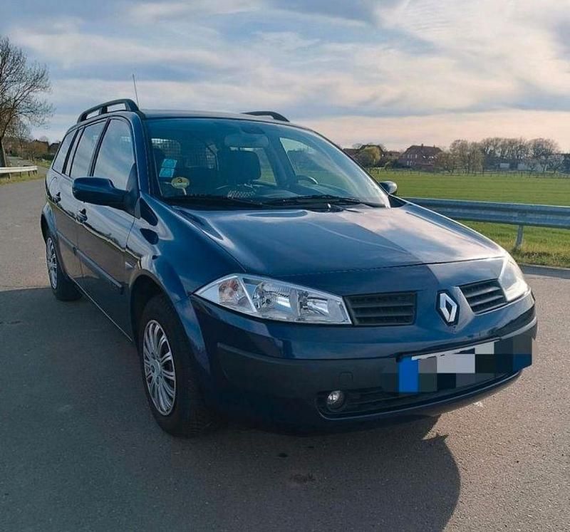 Gebraucht Renault Mégane II Privilege 101 PS (74 kW) 2003 Silber Limousine