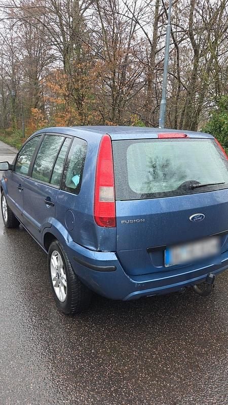 Gebraucht Ford Fusion 90 PS (66 kW) 2005 Blau Kleinwagen
