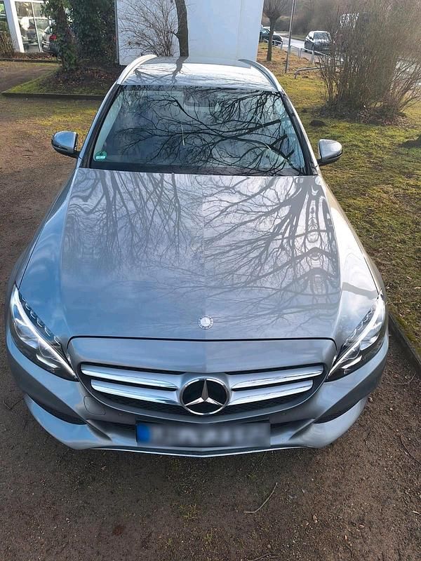 Gebraucht Mercedes C220 170 PS (125 kW) 2014 Grau Kombi
