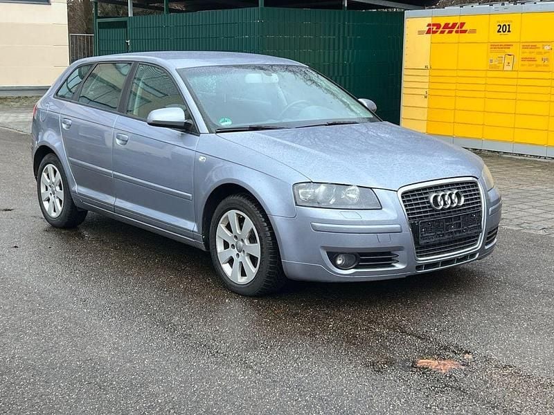 Gebraucht Audi A3 Ambiente 116 PS (85 kW) 2004 Silber Kleinwagen