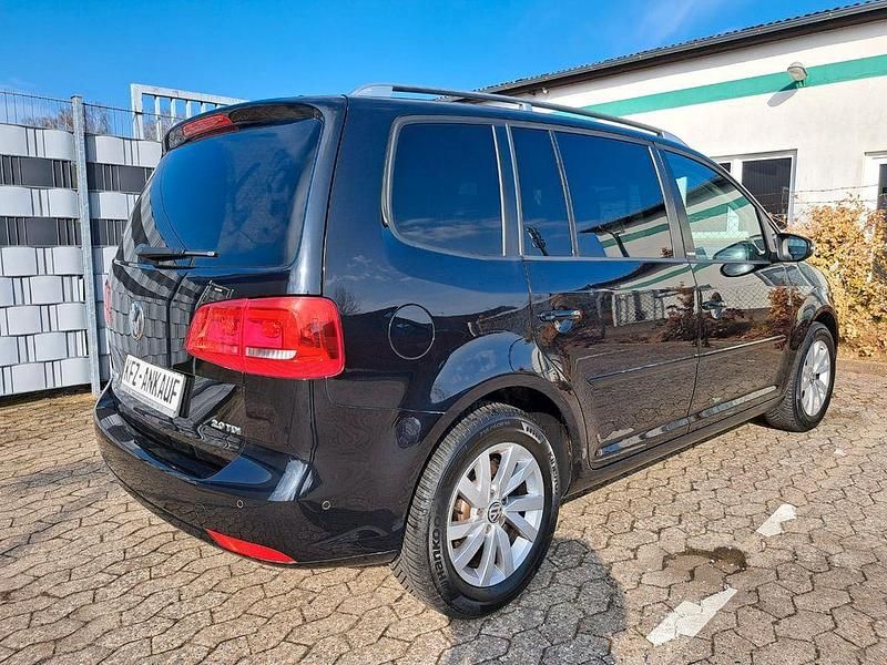 Gebraucht VW Touran Style 140 PS (102 kW) 2012 Schwarz Van / Kleinbus