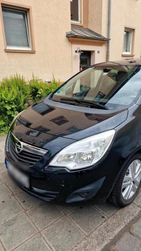 Schwarz Gebraucht 2012 Opel Meriva Van / Kleinbus | 2.950 € (Guter Preis) - Bild 1/4