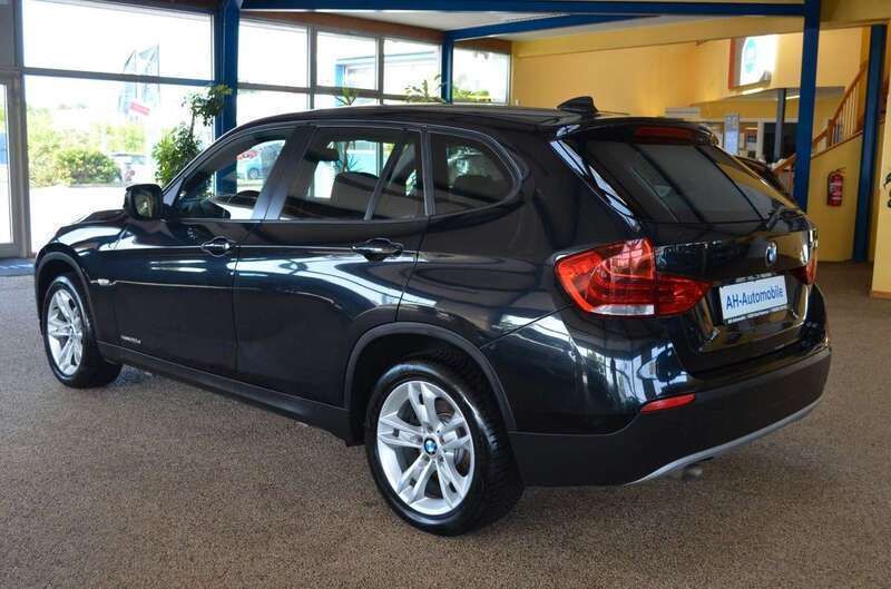 Gebraucht BMW X1 Sport Line 177 PS (130 kW) 2011 Schwarz SUV