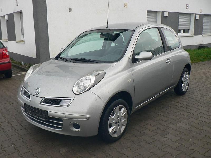 Gebraucht Nissan Micra 65 PS (47 kW) 2008 Silber Kleinwagen