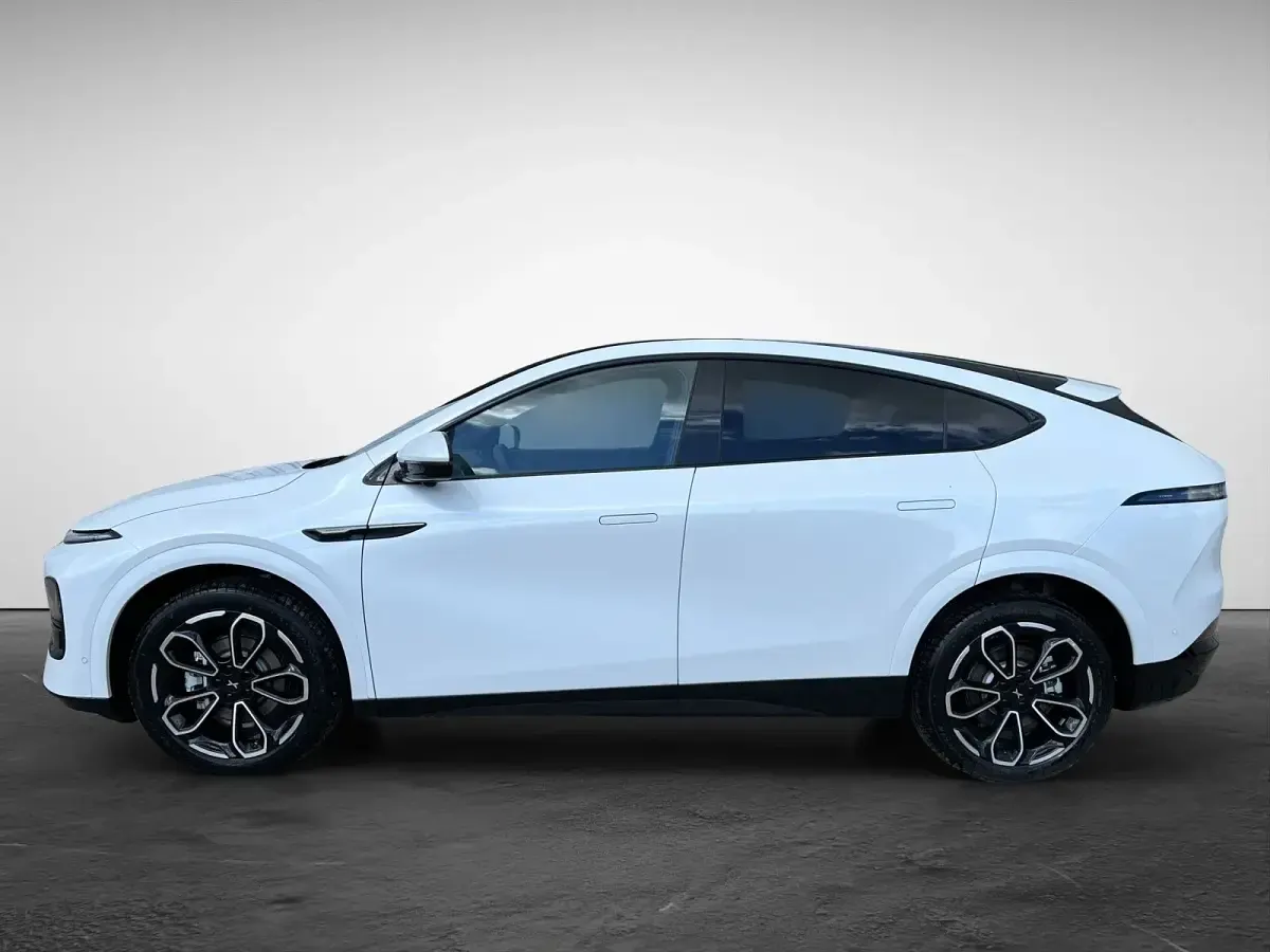 Gebraucht XPENG G6 AWD Performance 356 kW (485 PS) 2026 Arctic white SUV
