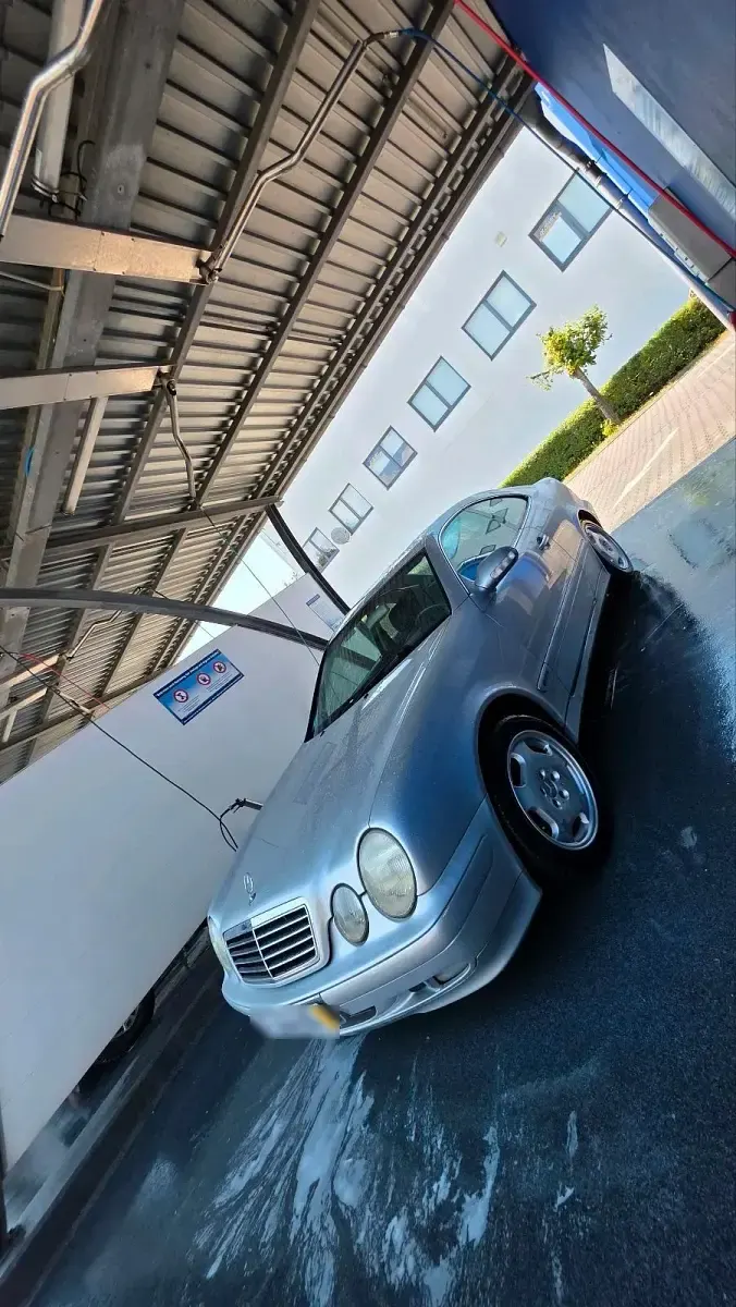 Gebraucht Mercedes CLK200 197 PS (144 kW) 2000 Grau Coupé