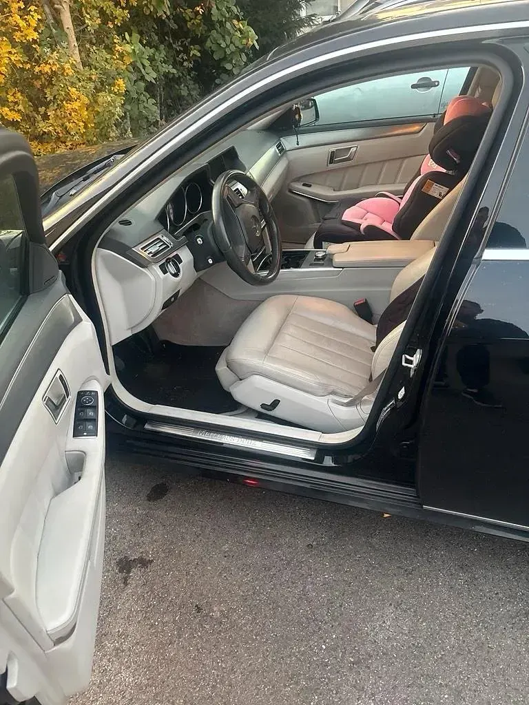 Gebraucht Mercedes E350 252 PS (185 kW) 2013 Schwarz Limousine