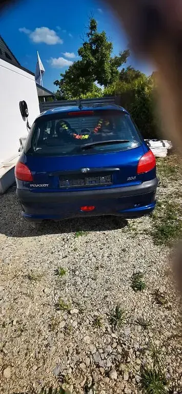 Gebraucht Peugeot 206 Style 75 PS (55 kW) 2002 Blau Limousine