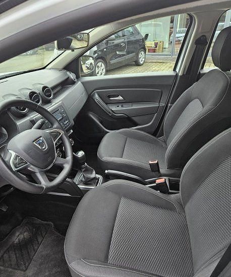 Gebraucht Dacia Duster Comfort 114 PS (83 kW) 2018 Gletscherweiss SUV
