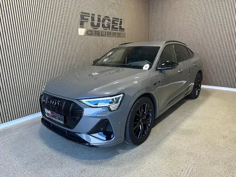Gebraucht Audi e-tron Sportback S-Line 230 kW (313 PS) 2022 Chronosgrau metallic SUV