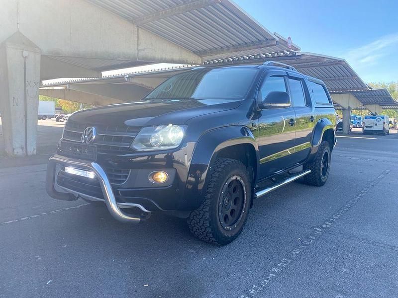 Używany VW Amarok 179 KM (131 kW) 2013 Czarny Pickup