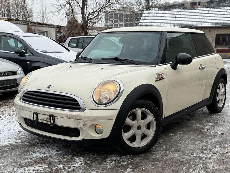 Usado Mini ONE 75 HP (55 kW) 2010 Bege Citadino