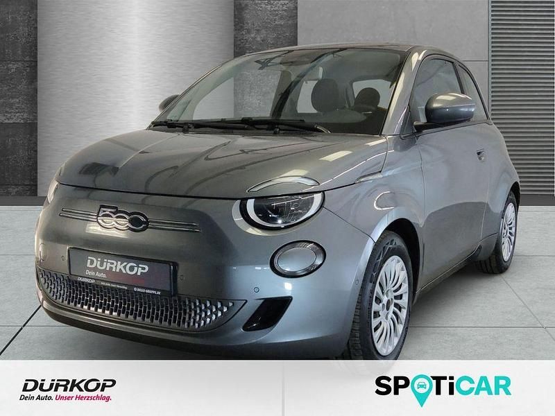 Grau Gebraucht 2023 Fiat 500e Kleinwagen | 24.950 € (Teuer) - Bild 1/4