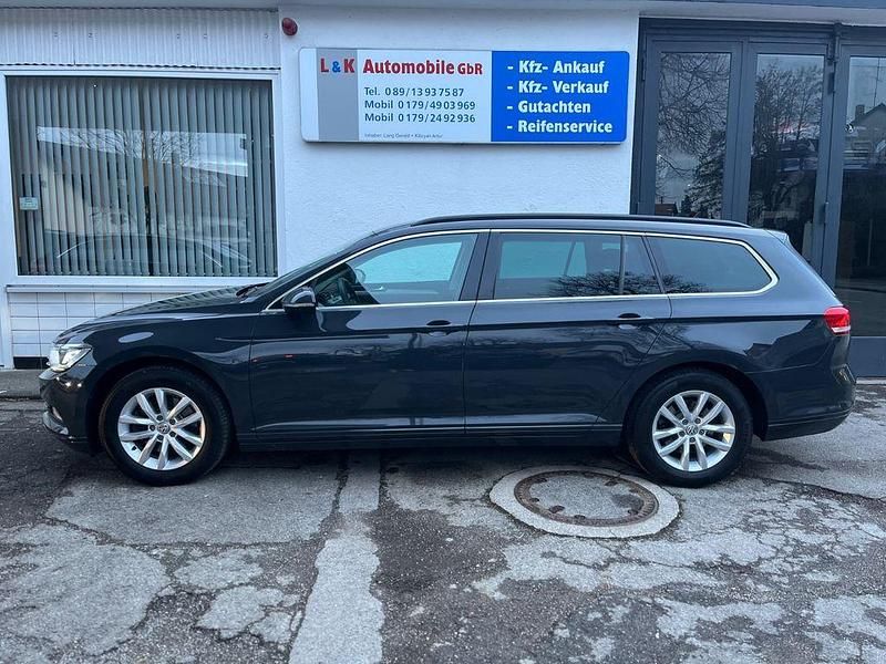 Gebraucht VW Passat Comfortline 150 PS (110 kW) 2018 Grau Limousine