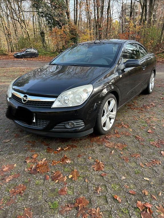 Gebraucht Opel Astra Cabriolet 140 PS (102 kW) 2009 Schwarz Cabrio