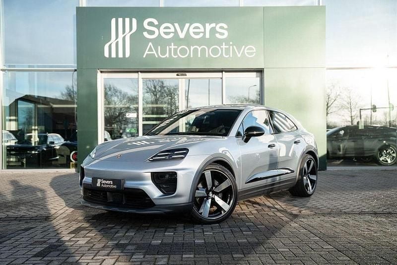 Gebraucht Porsche Macan 250 kW (340 PS) 2025 Silber SUV