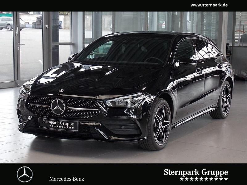 Unilack nachtschwarz Gebraucht 2023 Mercedes CLA250e Shooting Brake AMG Kombi | 29.980 € (Guter Preis) - Bild 1/4