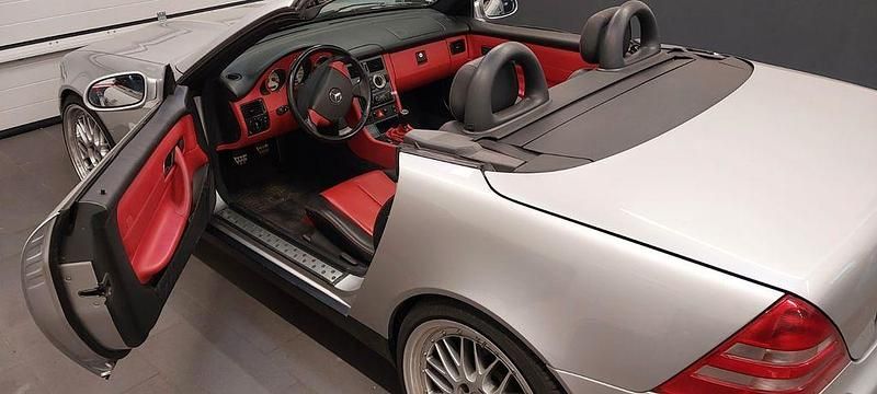 Gebraucht Mercedes SLK200 136 PS (100 kW) 1998 Silber Cabrio