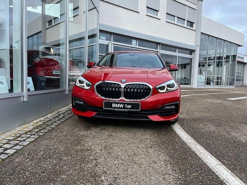 Gebraucht BMW 116 109 PS (80 kW) 2021 Rot Kleinwagen