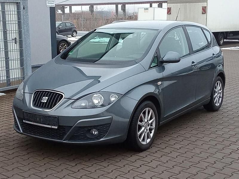 Grau Gebraucht 2013 Seat Altea Ecomotive Van / Kleinbus | 3.490 € (Superpreis) - Bild 1/4