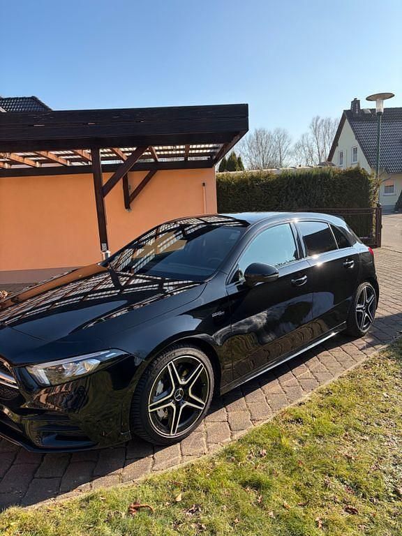 Gebraucht Mercedes A35 AMG AMG 306 PS (225 kW) 2022 Schwarz Limousine