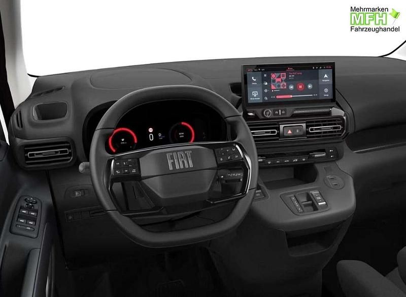 Neu Fiat Doblò 131 PS (96 kW) 2025 Schwarz metallic Van / Kleinbus