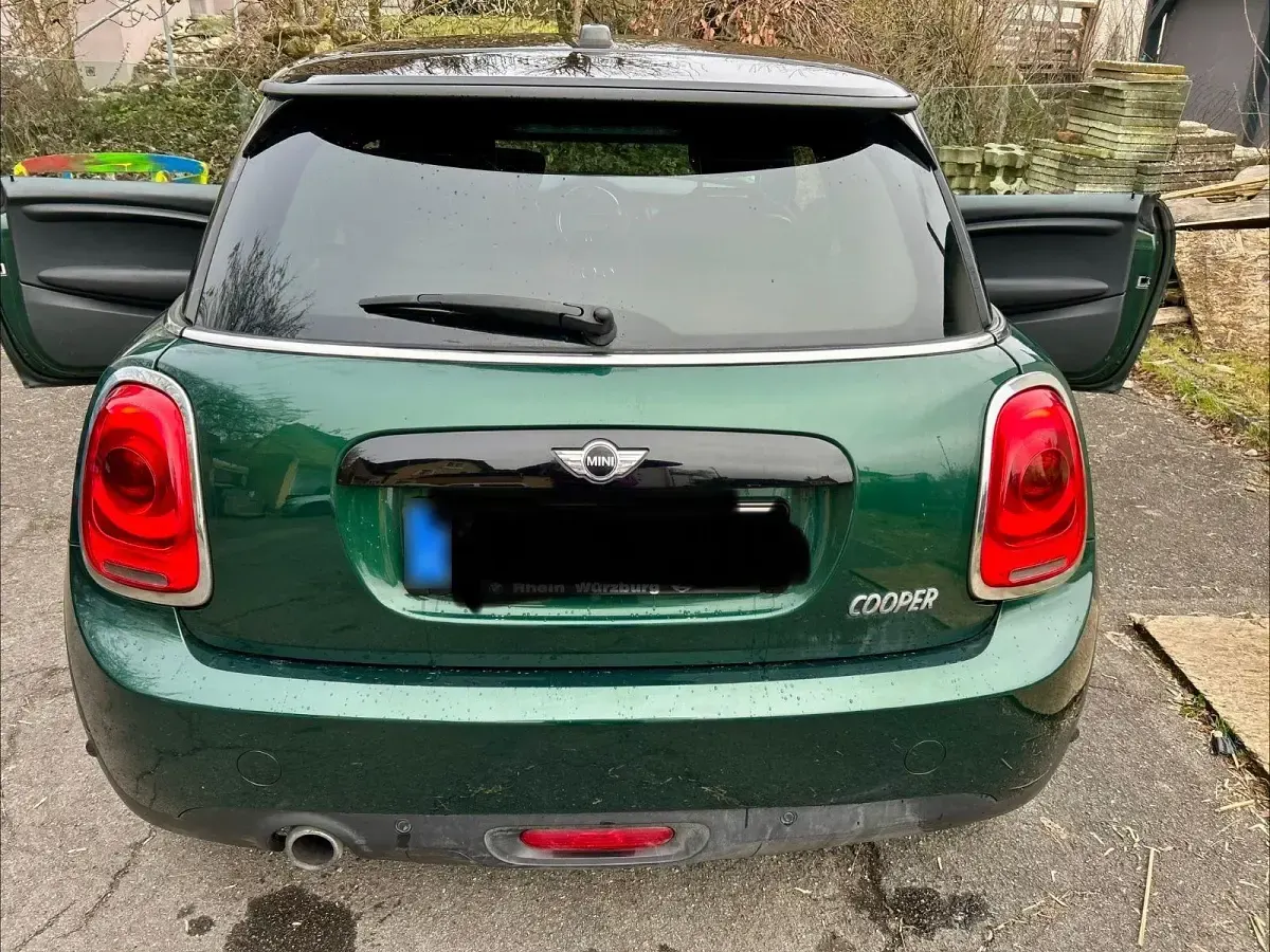 Gebraucht Mini Cooper 136 PS (100 kW) 2017 Grün Kleinwagen
