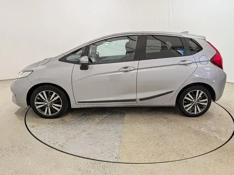 Gebraucht Honda Jazz Elegance 102 PS (75 kW) 2017 Lunar silver metallic Kleinwagen