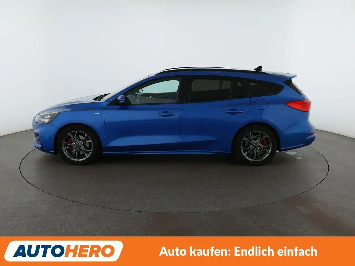 Gebraucht Ford Focus ST-Line X 155 PS (114 kW) 2020 Blau Kombi