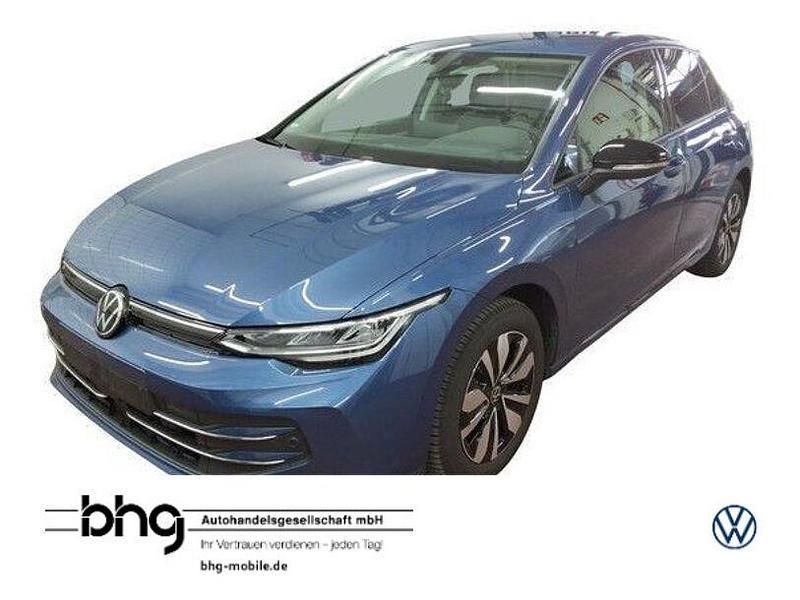 Blau Gebraucht 2025 VW Golf VIII | 25.930 € (Guter Preis) - Bild 1/3