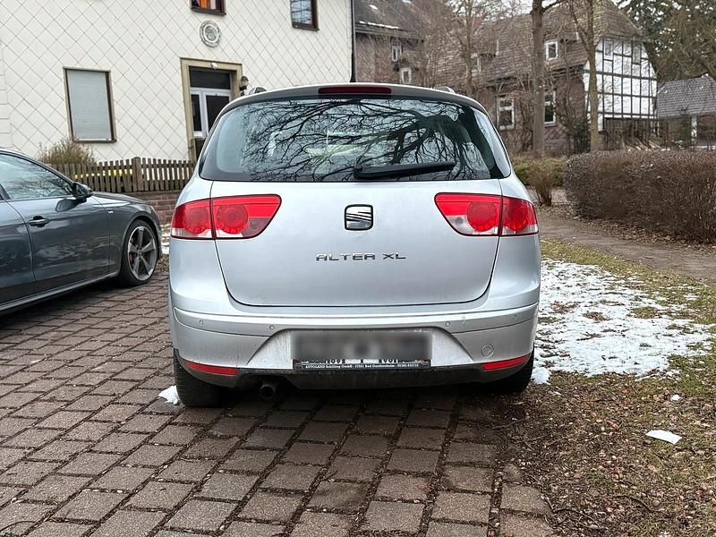 Gebraucht Seat Altea 105 PS (77 kW) 2008 Grau Van / Kleinbus