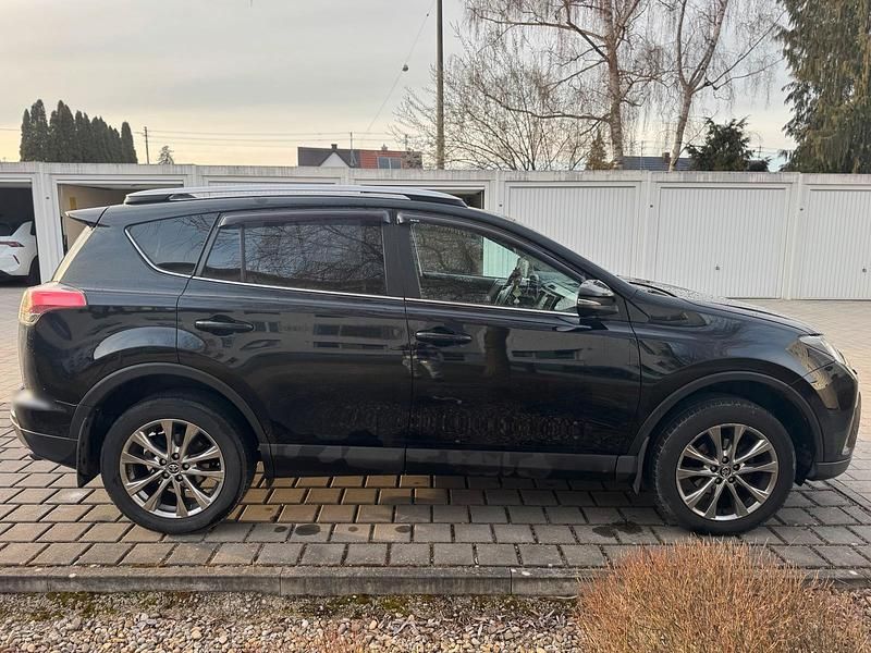Gebraucht Toyota RAV4 180 PS (132 kW) 2018 Schwarz SUV
