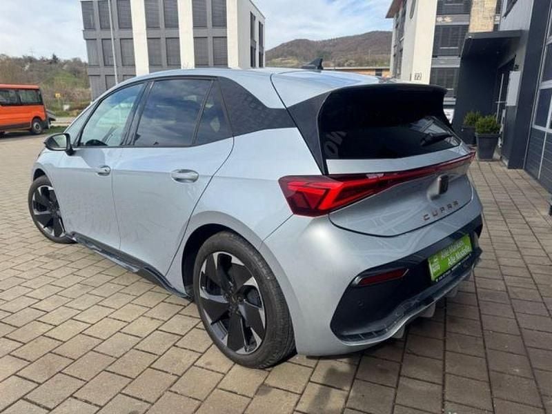 Usata Cupra Born 169 kW (231 CV) 2025 Argento Utilitaria