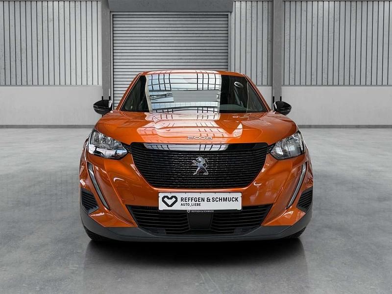 Gebraucht Peugeot 2008 Active 101 PS (74 kW) 2023 Orange SUV
