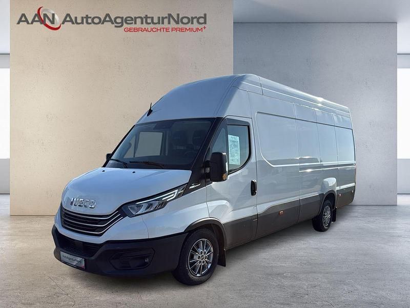 Gebraucht Iveco Daily 175 PS (128 kW) 2023 Weiß Van
