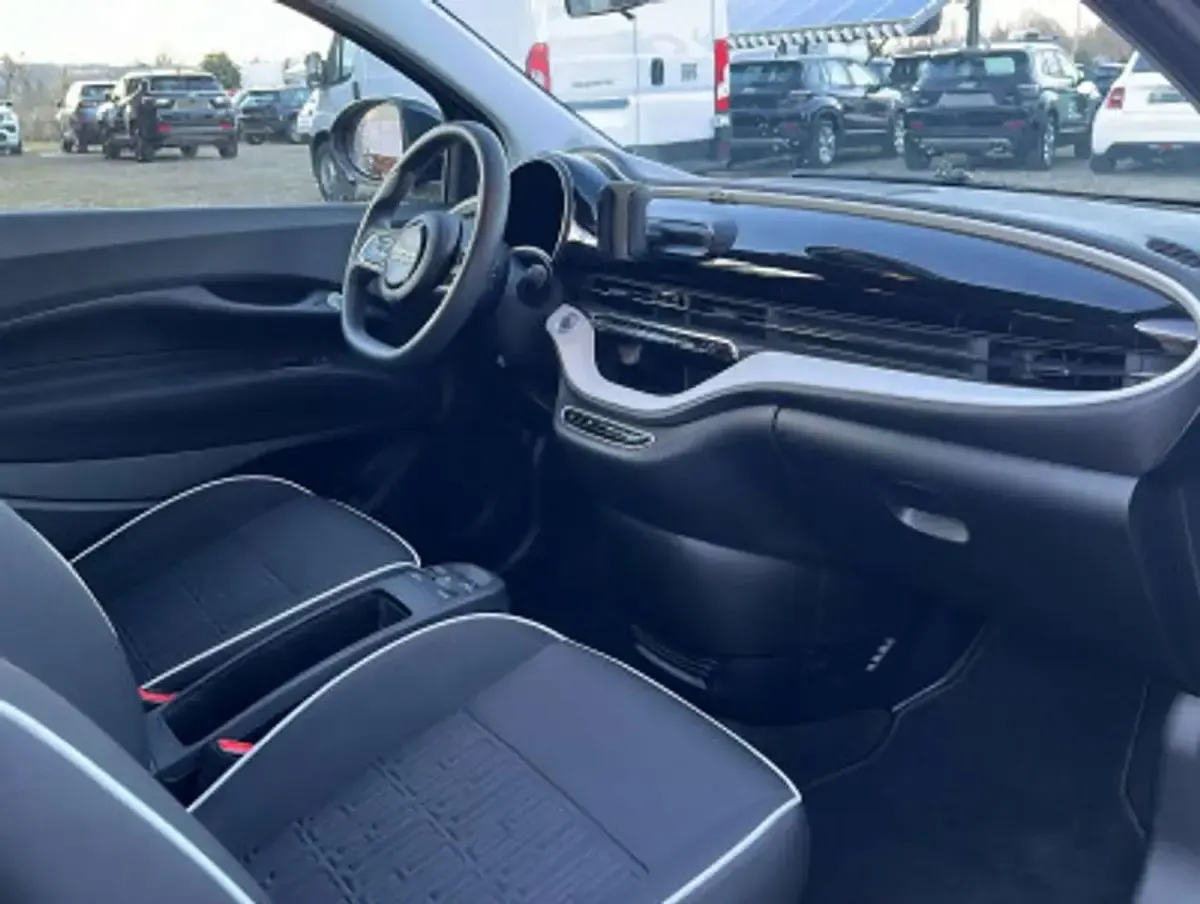 Gebraucht Fiat 500e Action 69 kW (95 PS) 2022 Colore interno (fabric. with f Limousine