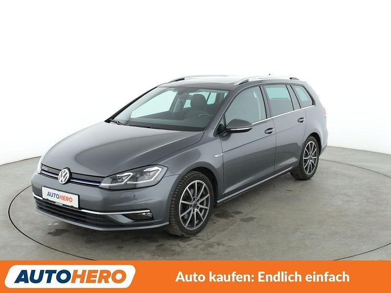 Grau Gebraucht 2019 VW Golf VII Highline Kombi | 17.810 € (Etwas zu teuer) - Bild 1/3