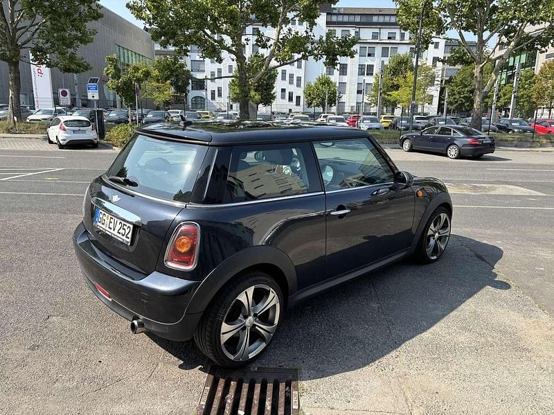 Gebraucht Mini Cooper 120 PS (88 kW) 2007 Schwarz Kleinwagen