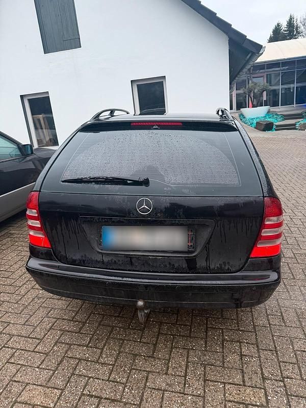 Gebraucht Mercedes C220 150 PS (110 kW) 2007 Schwarz Kombi