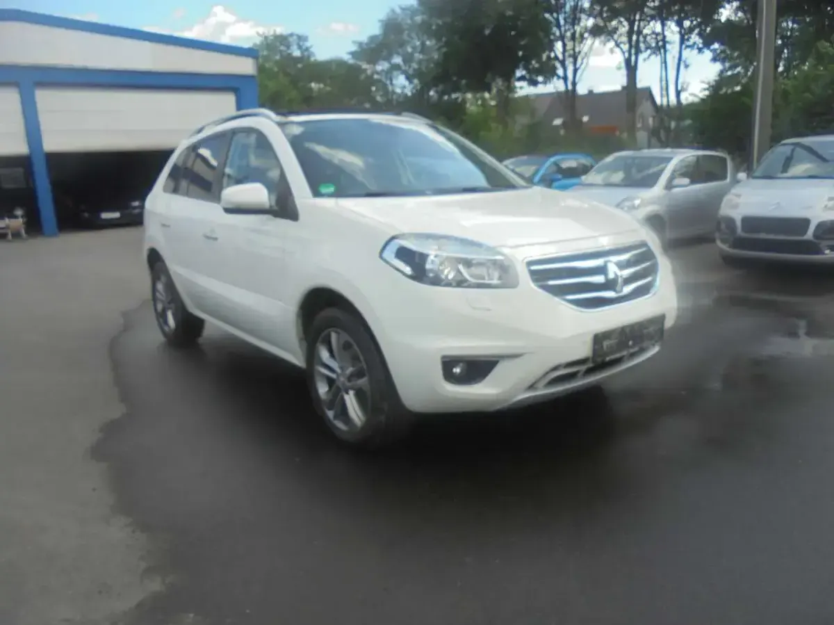 Gebraucht Renault Koleos 150 PS (110 kW) 2012 Weiss SUV