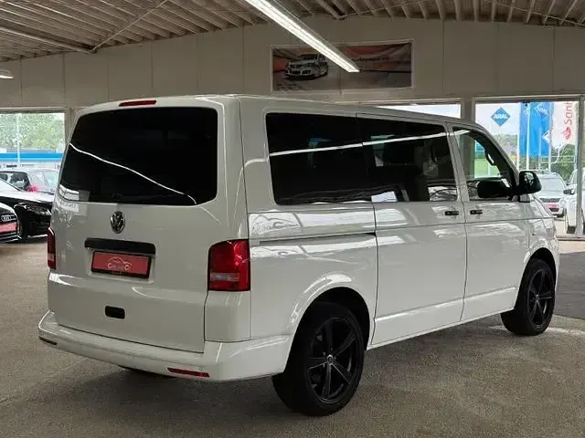 Gebraucht VW Multivan Startline 140 PS (102 kW) 2015 Weiß Van / Kleinbus